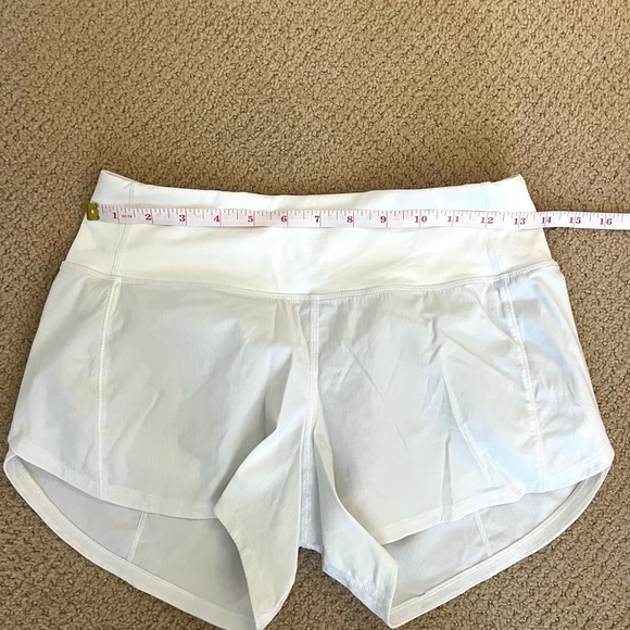 Lululemon White Lined Running Shorts Women’s size 4 - Picture 5 of 7